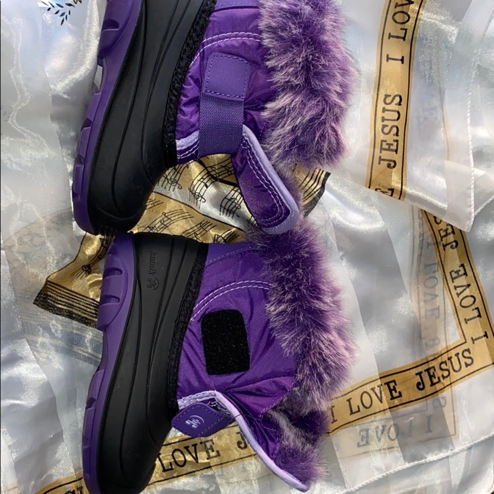 Winter purple boots for kids